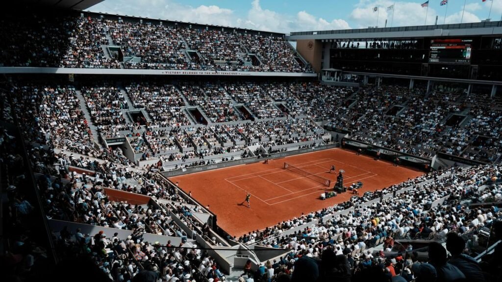 French Open prize money increases 9.5%, retiring players to be honoured