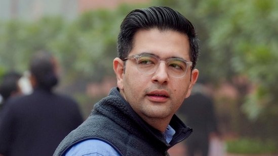 Ex-AAP leader calls Raghav Chadha Kejriwal’s “raazdaar”, says whole dispute related to “extortion”| India News