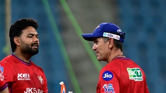 Justin Langer plays it coy on Rishabh Pant’s batting position ahead of Delhi Capitals clash: ‘I’m not telling you’