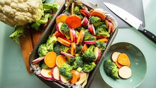 Can eating broccoli sprouts daily prevent cancer? Doctor explains anti-cancer benefits and how they affect the body