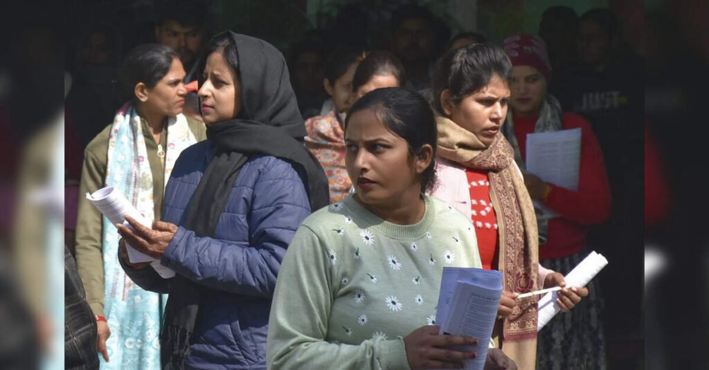 Alarming 75% Fail Rate and Implications for India’s Education System, ETEducation