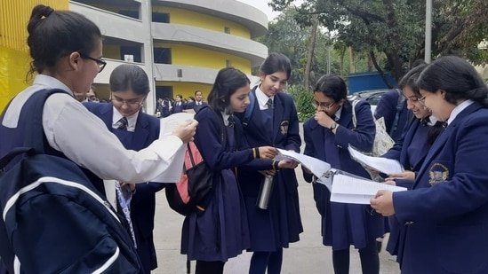 SSC CHSL test admit card to be released on April 17. Check steps to download