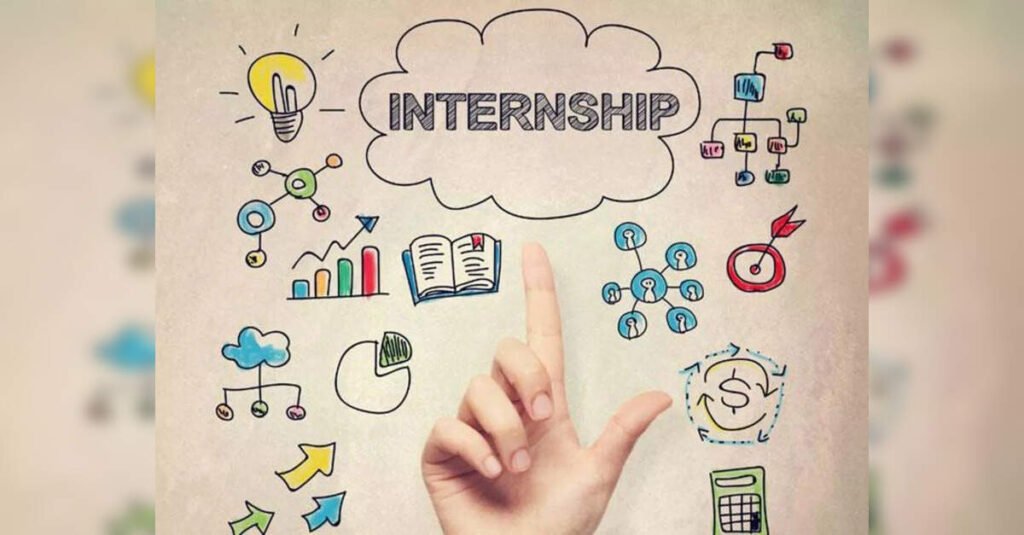 Gujarat universities make internships compulsory for external students, ETEducation