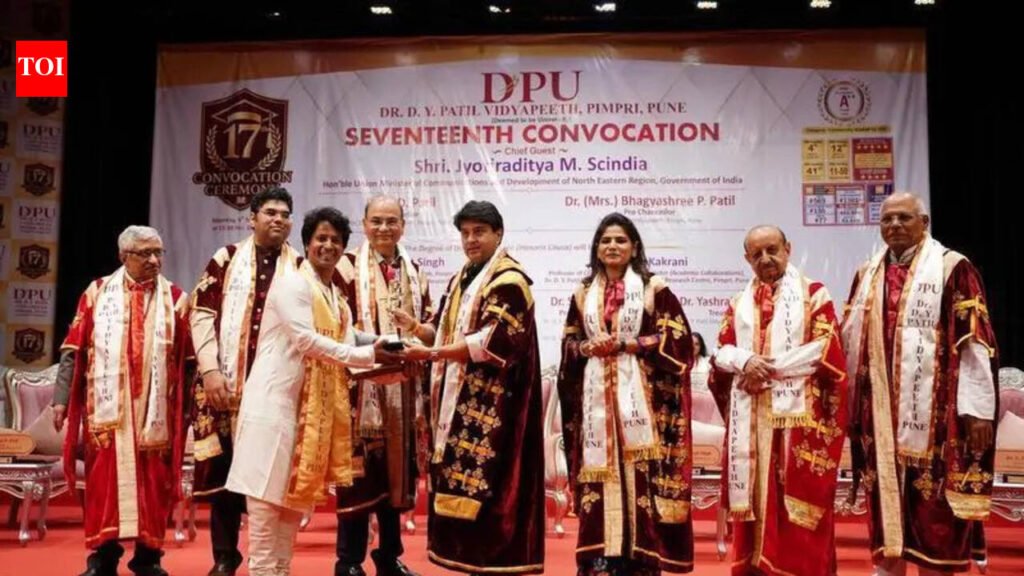 Scindia to students: Build ‘Viksit Bharat’ | Pune News