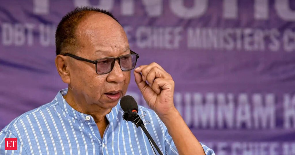 Manipur CM visits Kangchup Chingkhong, interacts with IDPs and reviews rehabilitation measures
