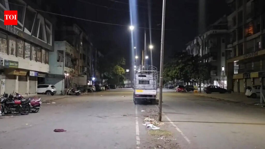 Navsari man stabbed to death while celebrating birthday with friends