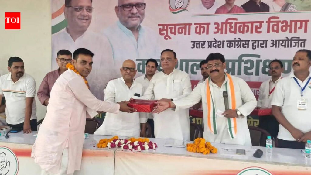 Cong urges workers to use RTI to expose graft, raise public issues