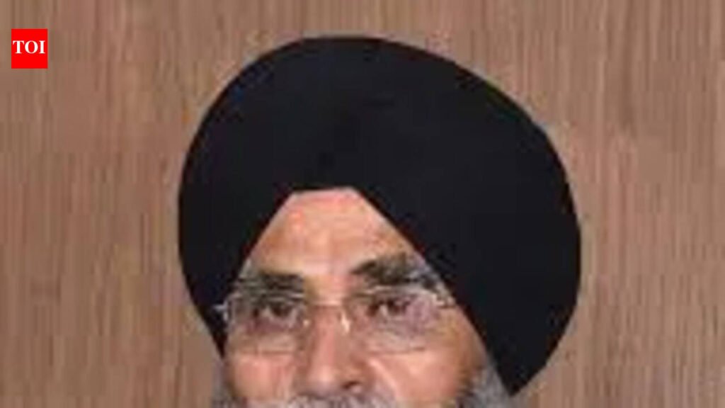 Day on, gathering at Kesgarh Sahib to oppose anti-sacrilege law