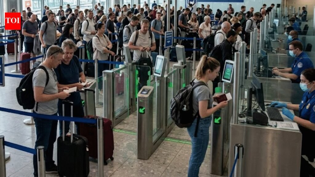UK net migration falls below 200,000 as stricter visa rules cut arrivals | World News