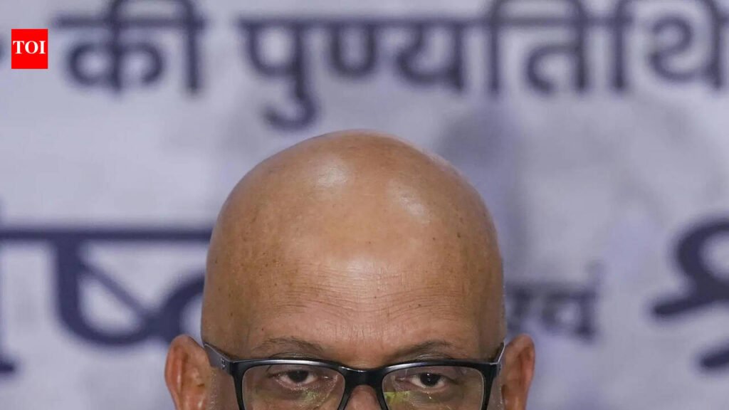 Cong targets PM Modi, BJP over economy, paper leaks | Lucknow News