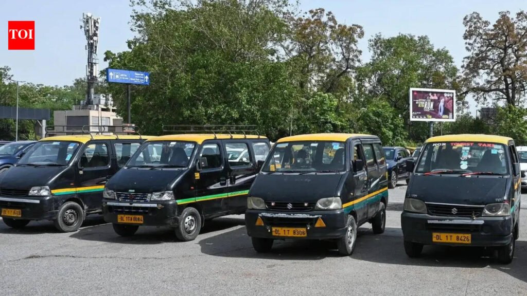 Strike has little impact on daily commuters as cabs & autos run | Gurgaon News