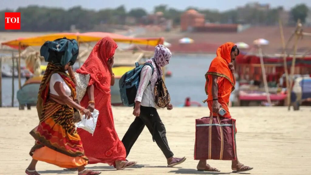 IMD issues red alert for 10 UP districts, warns of ‘very severe’ heatwave | Lucknow News