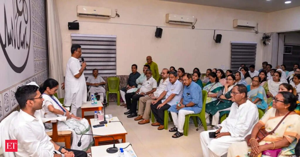 Mamata Banerjee holds meet with Trinamool Councillors amid chaos at Kolkata Municipal Corporation