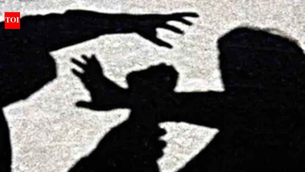 SSC aspirant alleges rape, knife attack | Patna News