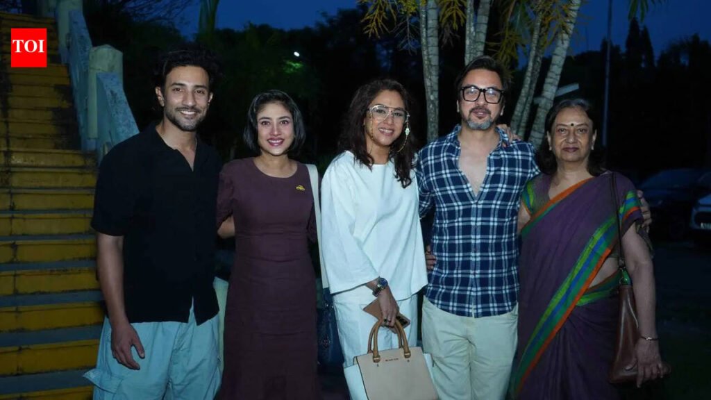 A night of cinema and celebration unfolds at SRFTI auditorium | Events Movie News