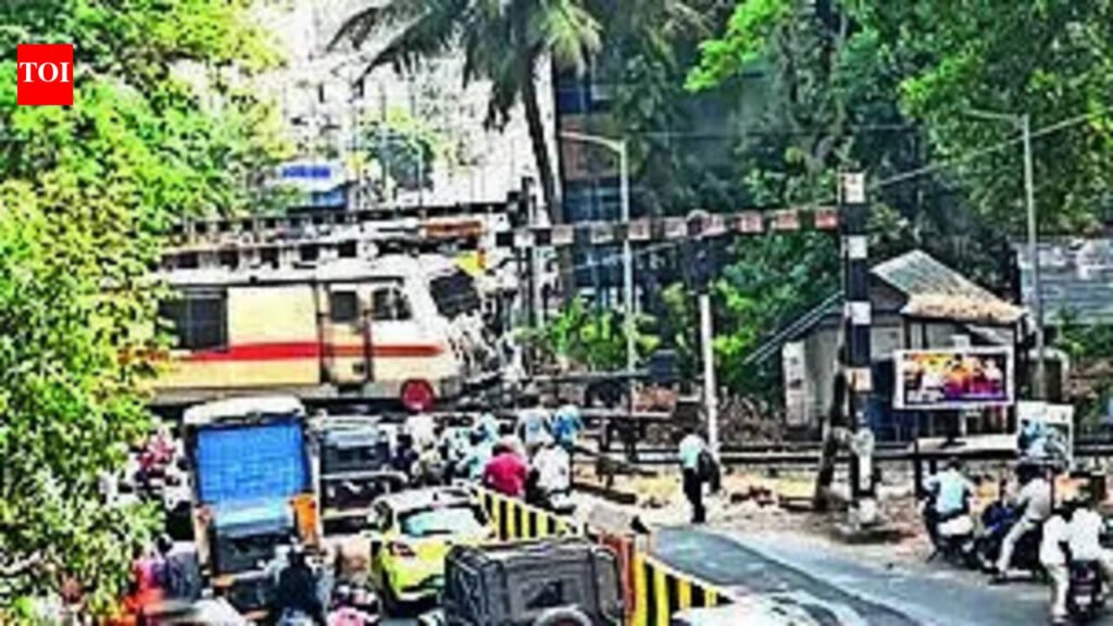 Railways mulls construction of ROB at Pandeshwar level crossing | Mangaluru News