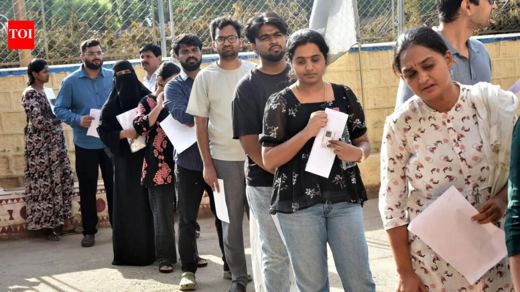 Tough GS-1 paper keeps UPSC aspirants on edge in Hyderabad | Hyderabad News