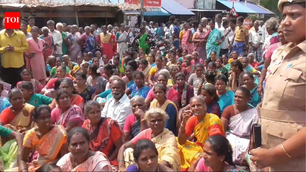 Massive protest against TVK functionaries over extortion, threat charges | Chennai News