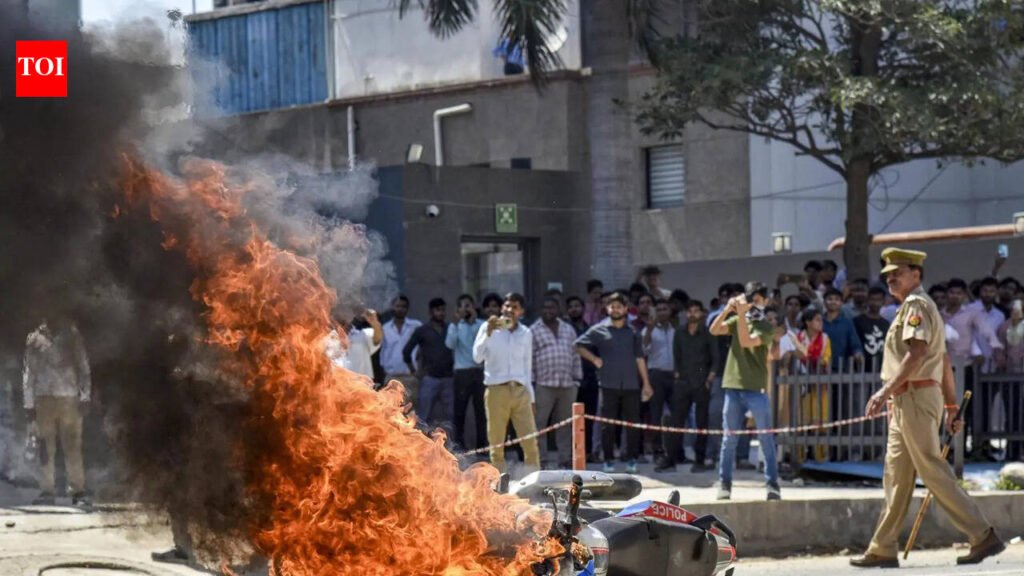 4 in jail on day of Noida protest violence but named as ‘accused’ get bail | Noida News