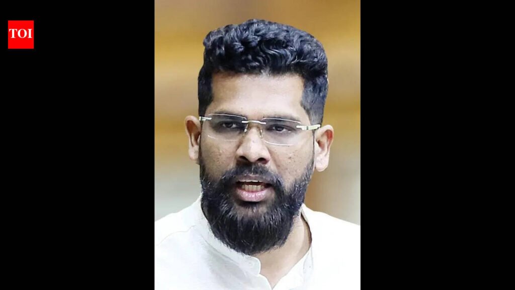 No plans to join Congress for ’27 polls: Viresh Borkar | Goa News