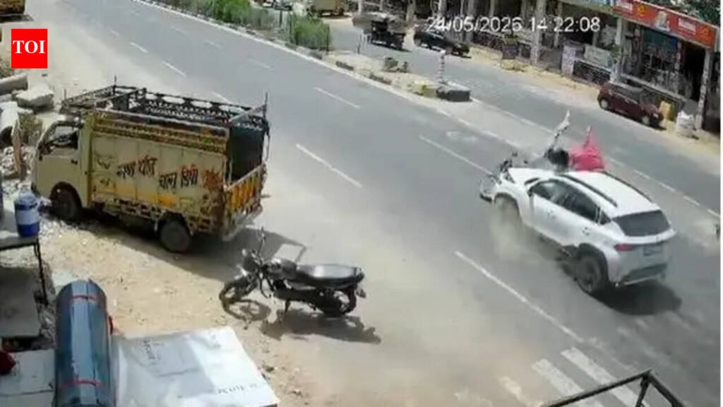 Speeding car hits bike-borne couple in city, both critically injured | Jaipur News