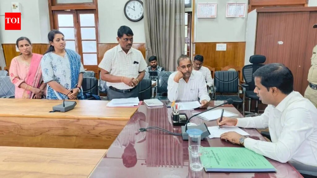 Mandya DC orders officials to immediately relocate students from sub-standard hostel | Mysuru News