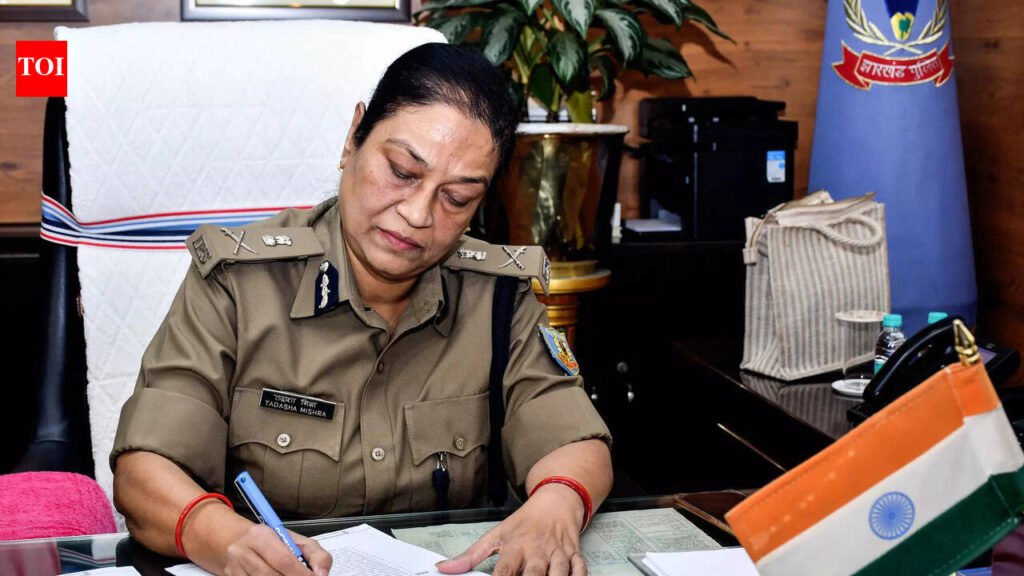 DGP asks cops to be vigilant during Bakrid | Ranchi News