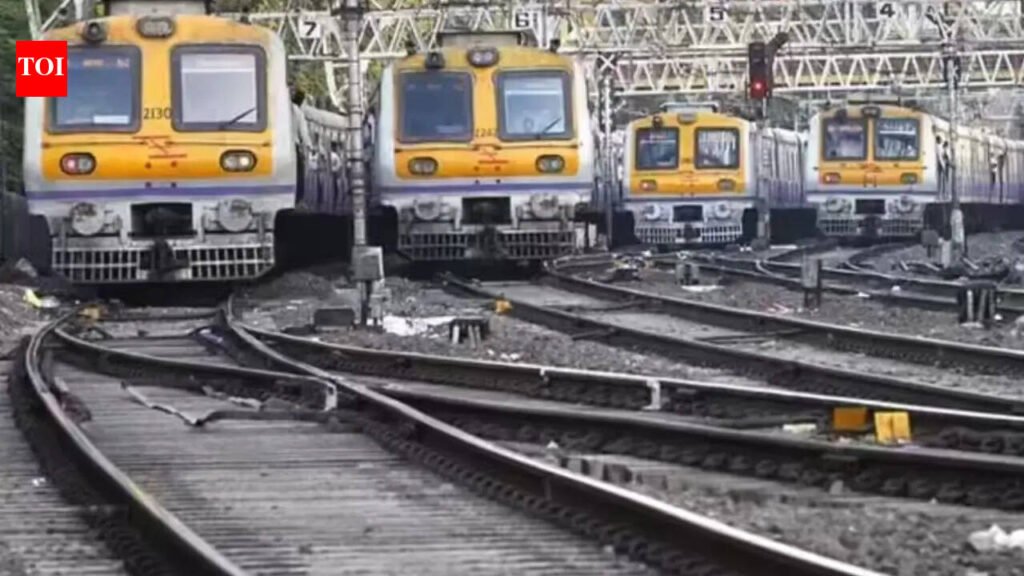 Major awareness drive on cybersecurity at Mumbai railway station, passengers warned against accepting unfamiliar food offerings | Mumbai News