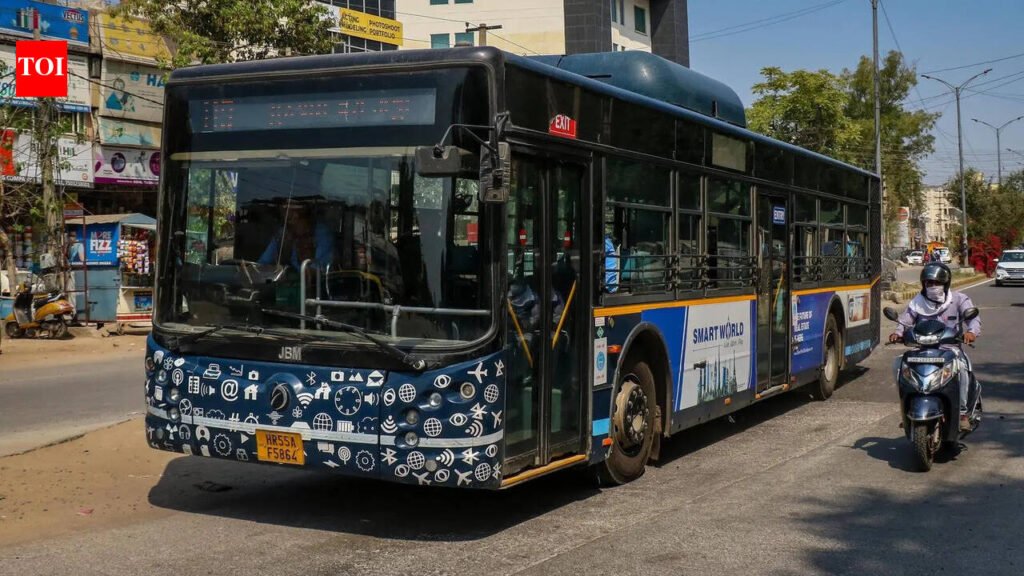 First batch yet to hit Gurgaon roads, GMCBL seeks 500 more e-buses to plug commute gaps | Gurgaon News