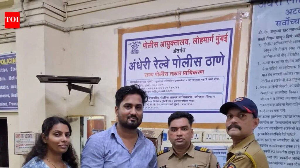 Jewellery, digicam worth Rs 11L forgotten in Mumbai local returned to owner | Mumbai News