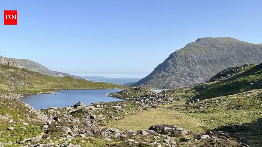 ‘It all went wrong’: Best friends watched helplessly as 23-year-old climber fell 600ft to death in Wales