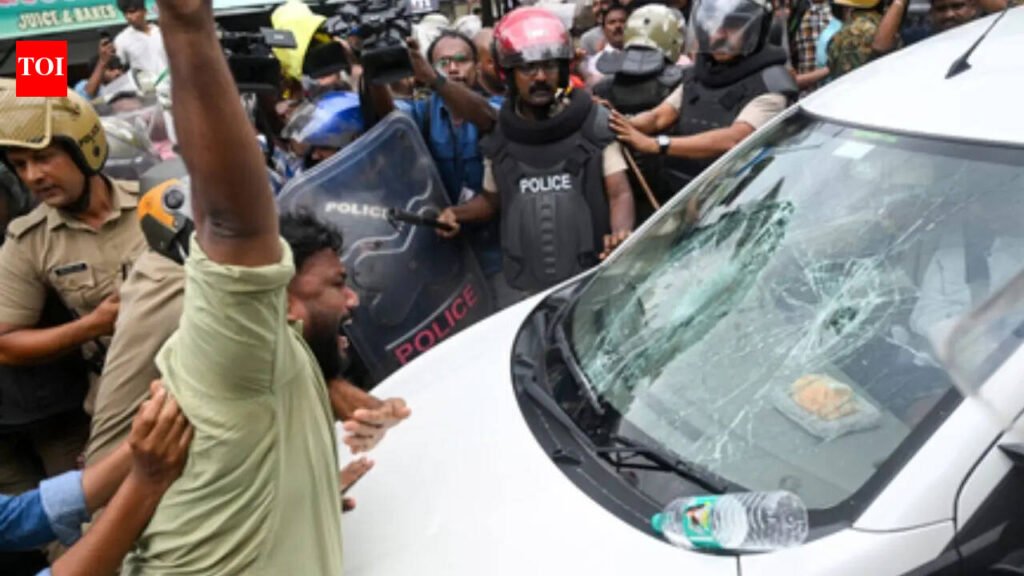 4 CPI(M) workers arrested after attack on ED vehicle during protest over raids at former Kerala CM’s residence | Thiruvananthapuram News