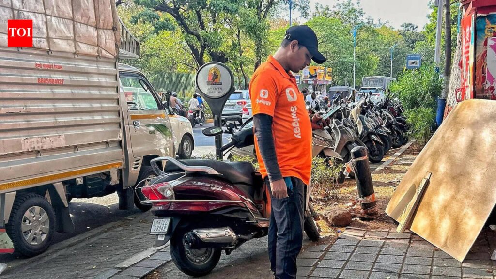 Manifold rise in fuel prices in Pune hits delivery partners hard | Pune News