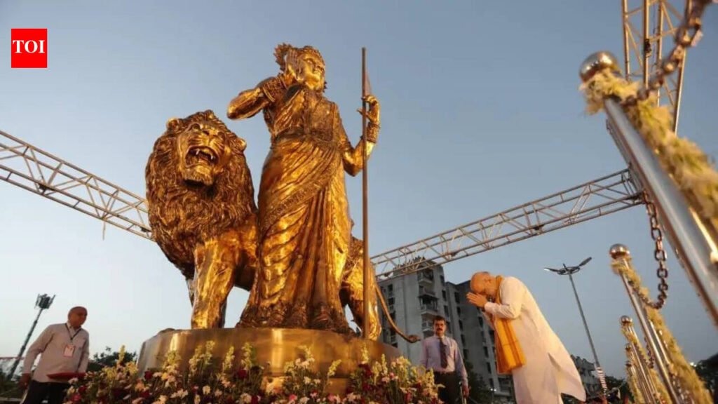 Amit Shah unveils Bharat Mata sculpture near Nava Vadaj Circle | Ahmedabad News