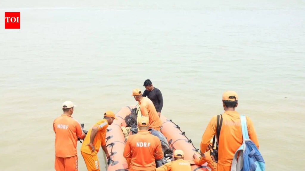 Woman feared drowned, bodies of two missing recovered from Ganga in Barh | Patna News