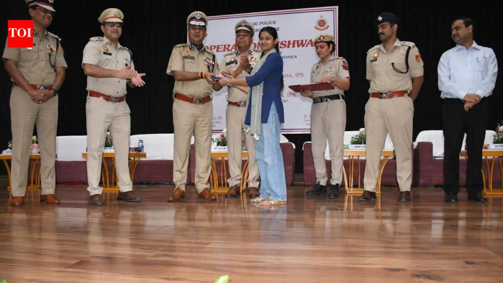 From Tamil Nadu to Rajasthan: 532 stolen phones traced and returned to owners | Delhi News