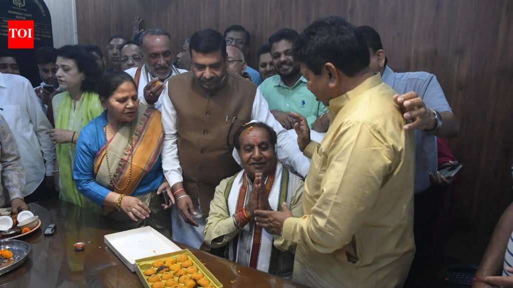 Panchkula mayor bats for revival of cycle tracks | Chandigarh News