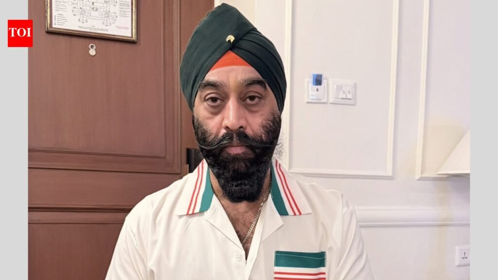 UK Sikh restaurateur Harman Singh calls for kirpan ban, says it is being used against unarmed civilians | World News