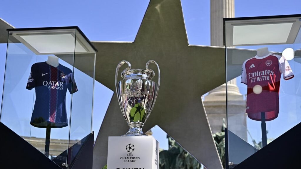 Champions League final features rival songs as Arsenal and PSG fans belt out their anthems