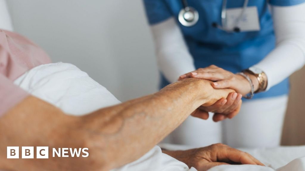 NI hospices to receive £1.6m in palliative care U-turn