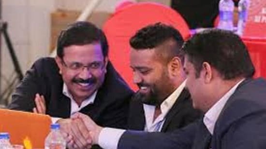 Shah Rukh Khan’s close aide and CEO of Kolkata Knight Riders, Venky Mysore, buys a ₹17 crore luxury flat in South Mumbai