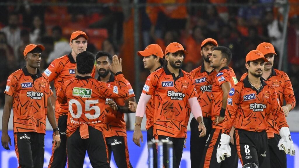 IPL 2026: Daniel Vettori heaps praise on pace trio of Malinga, Cummins and Sakib