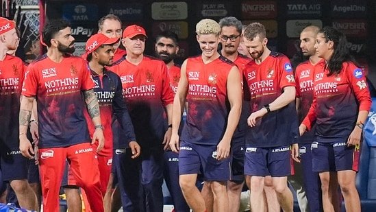 England star departs RCB camp on eve of playoffs, returns home following finger injury to prepare for Test series
