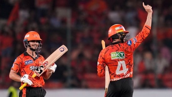 Axar Patel snubs table-toppers RCB, names SRH as IPL 2026’s strongest playoff team: ‘Very difficult to stop’
