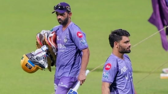 KKR vs DC LIVE Score IPL 2026: KKR stand outside chance of qualification if they win big; half an eye on Mumbai