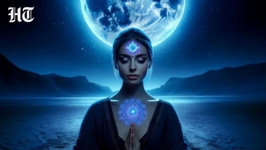 Blue Aura meaning: How to heal a weak blue aura and balance your throat chakra