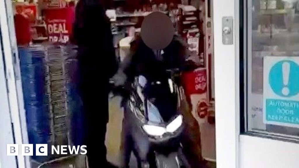 Moped riding in shop not a surprise on ‘forgotten’ Grimsby estate