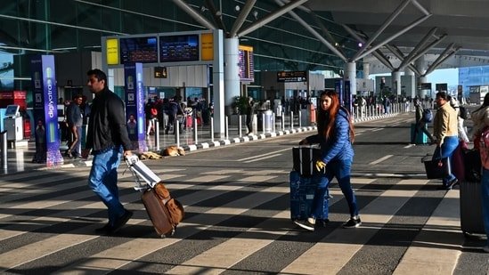 Govt orders probe over exorbitant cancellation charges by online booking portals, warns of action