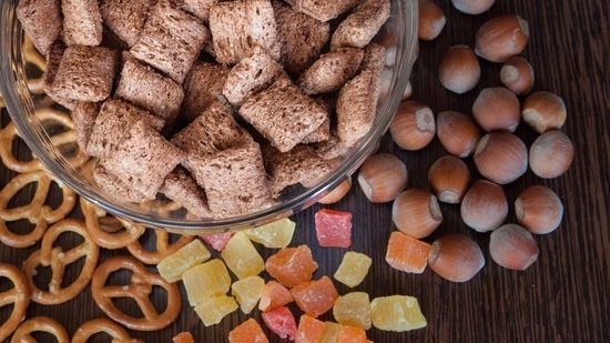 Should fibre-fortified snacks be considered as ‘fake fibre’? UK surgeon explains