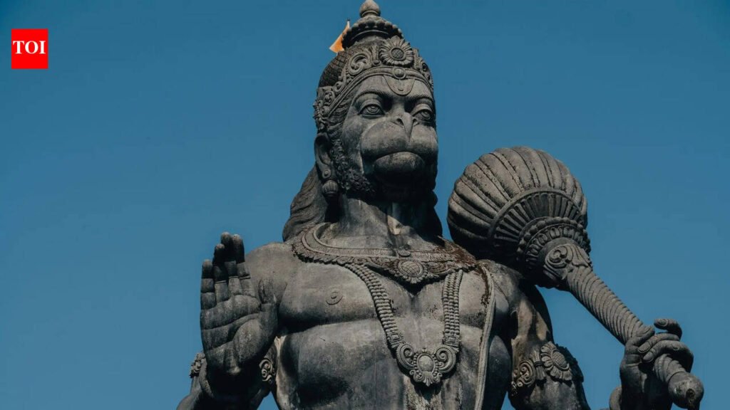 5 subtle signs Lord Hanuman may be guiding and protecting you